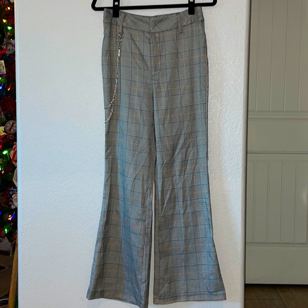 FOREVER 21 Plaid Slacks